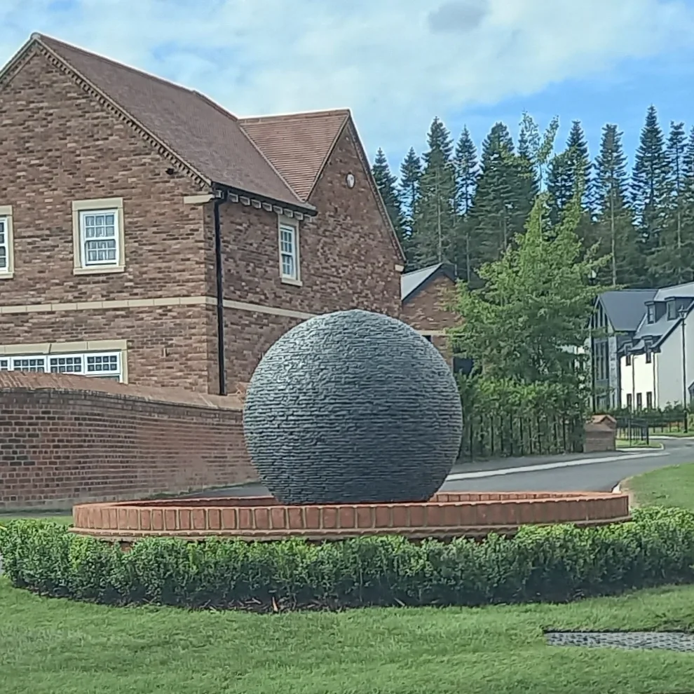 Grey Cornish slate ball water feature Size guide