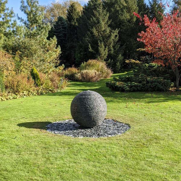 Jeremy Hastings 1m grey slate ball water feature