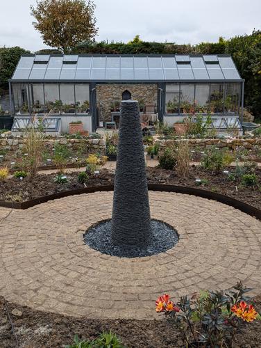 Jeremy Hastings Cornish slate chimney water feature